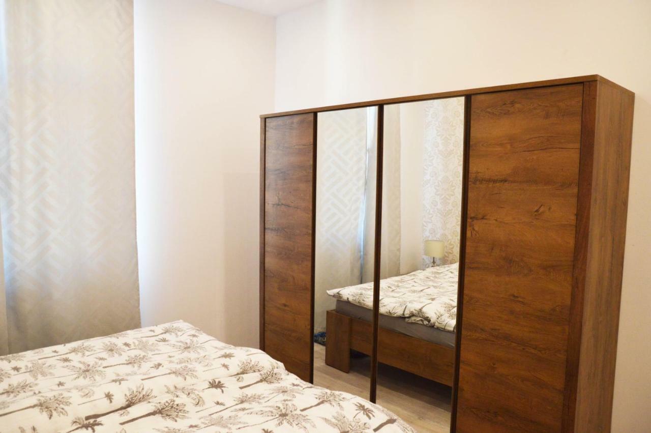 Apartments Budin Adri & Robi Rijeka City Center Exterior photo
